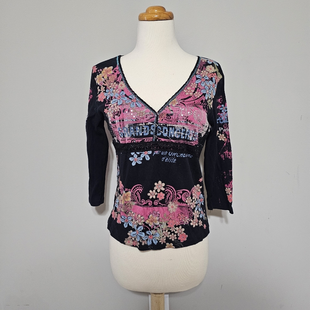 Y2K Fairy Grunge Rhinestone Floral Top Black Graphic "Grands Concerts" Tee